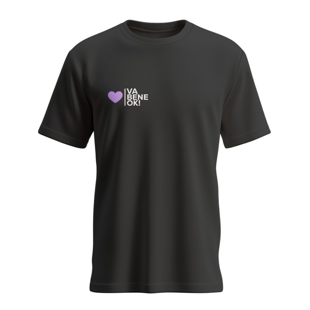 t-shirt va bene ok nera con cuore